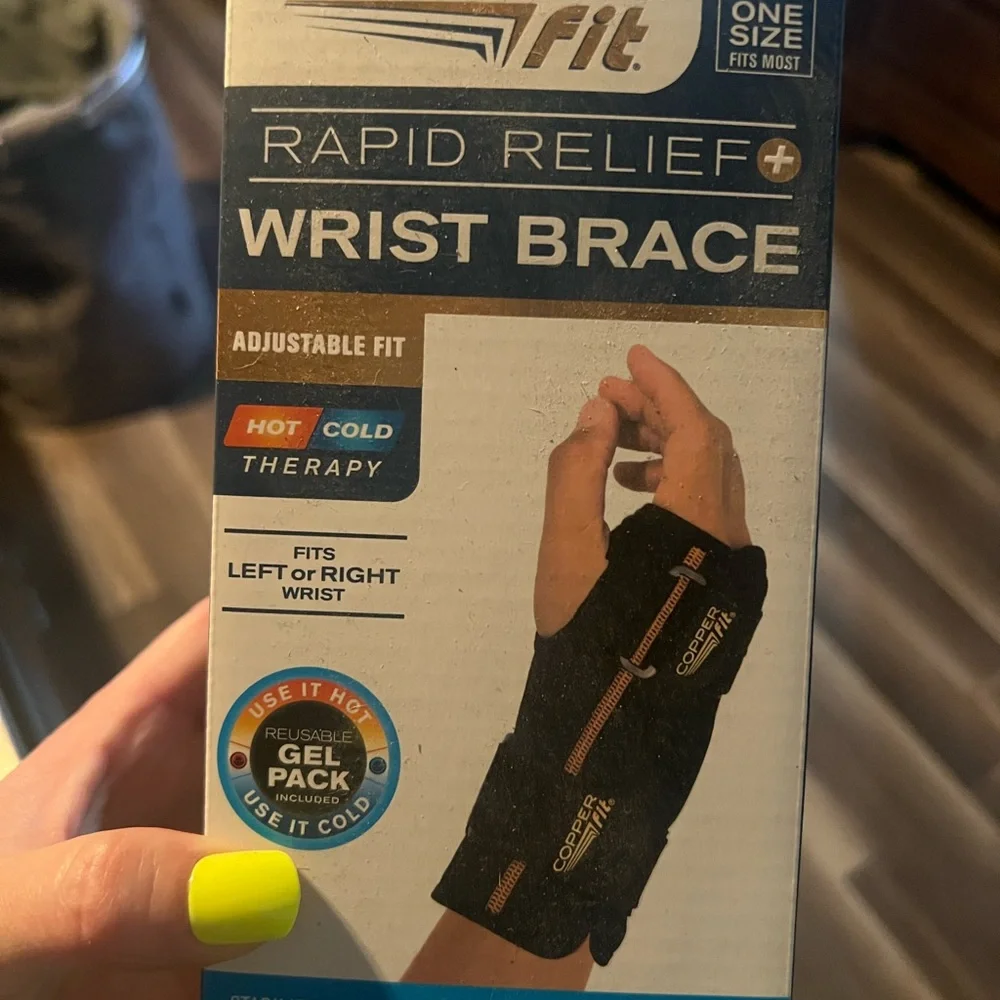 Black Wrist Brace